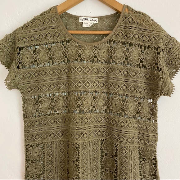 Anthropologie Lace Top by Lili’s Closet - Picture 3 of 6